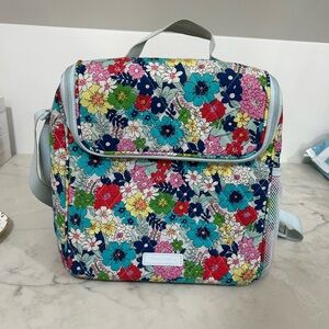 Vera Bradley Far Out Floral Insulated Lunch Crossbody Shoulder Bag Tote